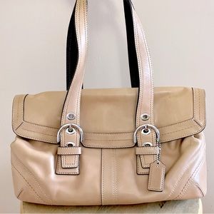 Coach Leather Tan Shoulder Bag Purse